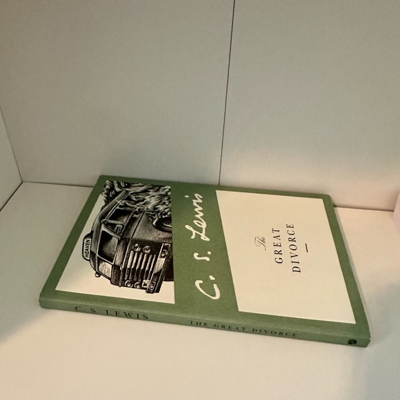 The Great Divorce Book by CS Lewis - Picture 3 of 3